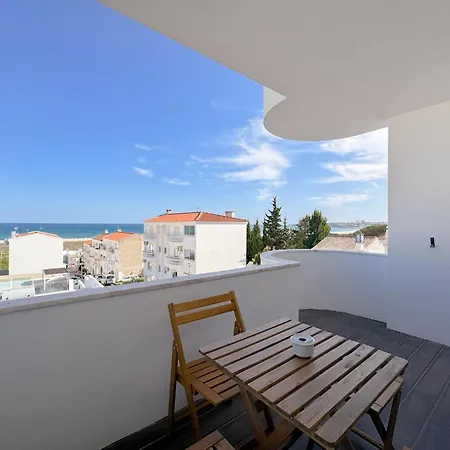 Modern Retreat By The Sea #1951 * ラゴス