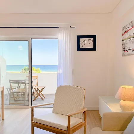 Modern Retreat By The Sea #1951 Lagos