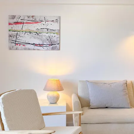 Modern Retreat By The Sea #1951 *