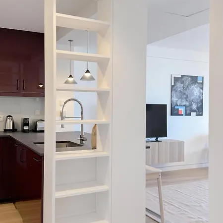 Modern Retreat By The Sea #1951 *