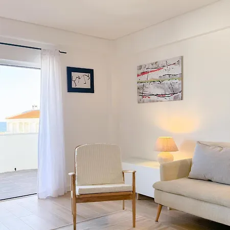 Modern Retreat By The Sea #1951