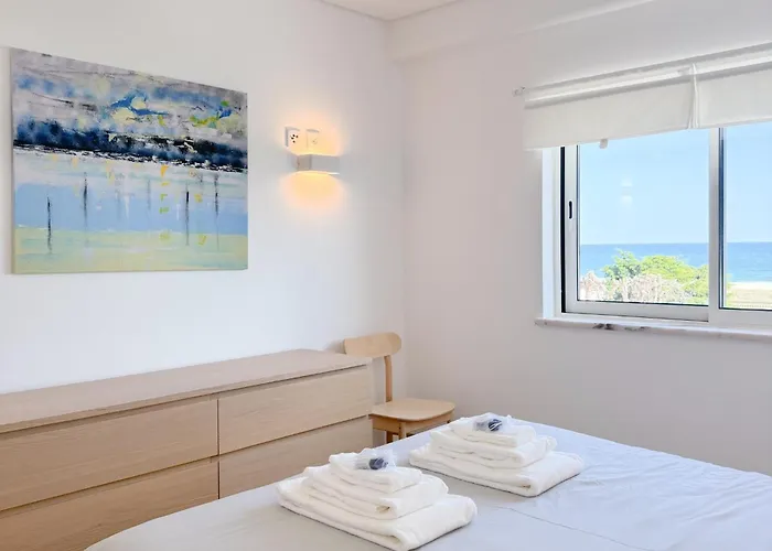 Modern Retreat By The Sea #1951 拉哥斯