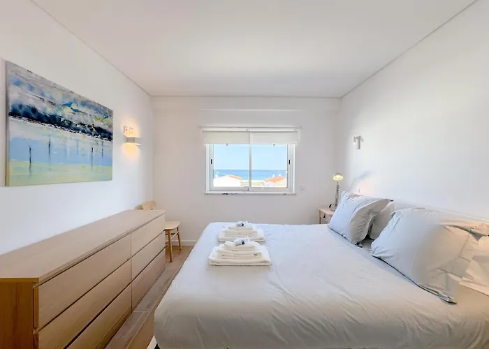 Modern Retreat By The Sea #1951