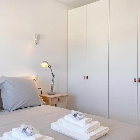 Modern Retreat By The Sea #1951 Lagos